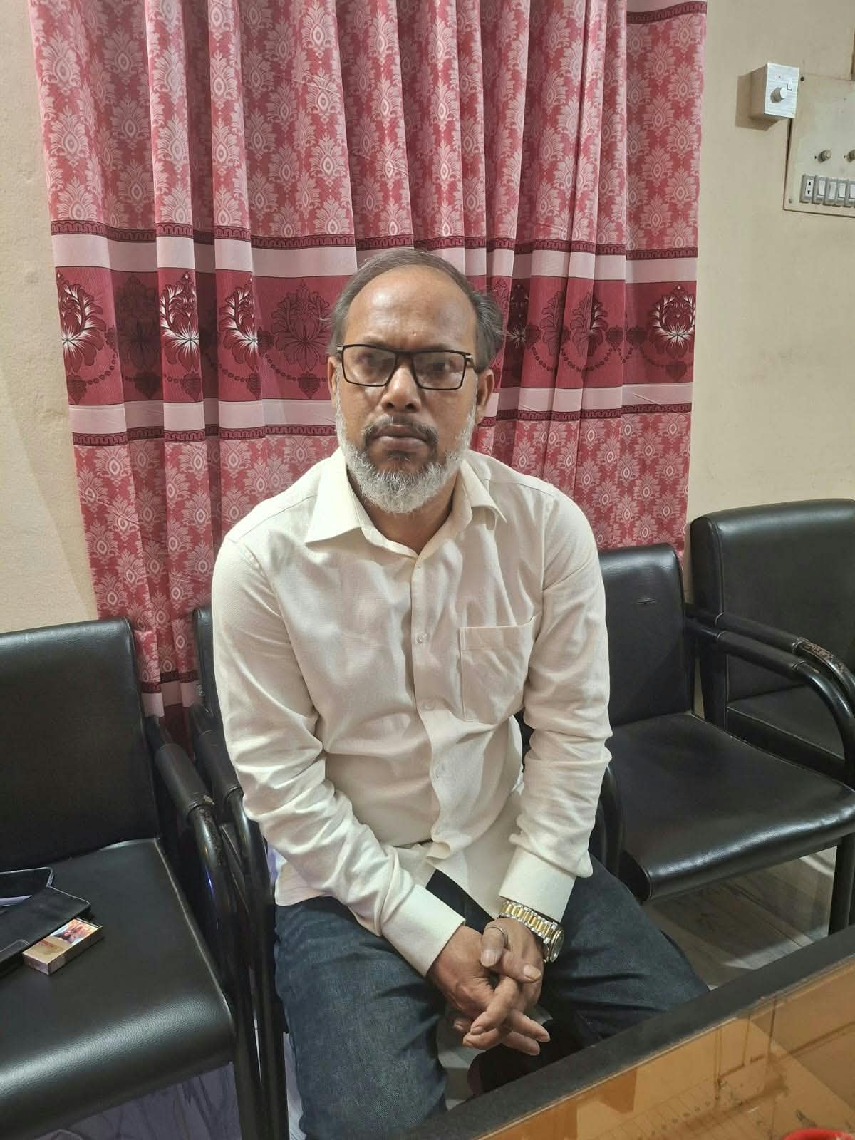 হত্যায় জড়িত থাকার অভিযোগে এমপির ছেলে দল থেকে বহিষ্কার