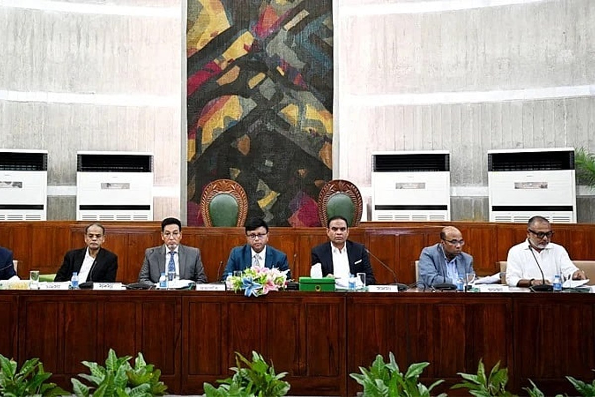 প্রতিরক্ষাব্যবস্থা আরও শক্তিশালী করার সুপারিশ সংসদীয় কমিটির