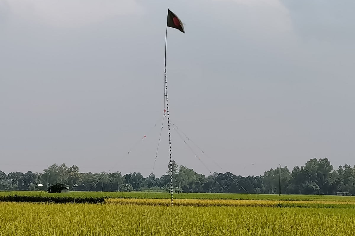 গ্রামবাসীর চাঁদায় কেনা হলো খেলার মাঠের জমি, গ্রামজুড়ে উৎসব