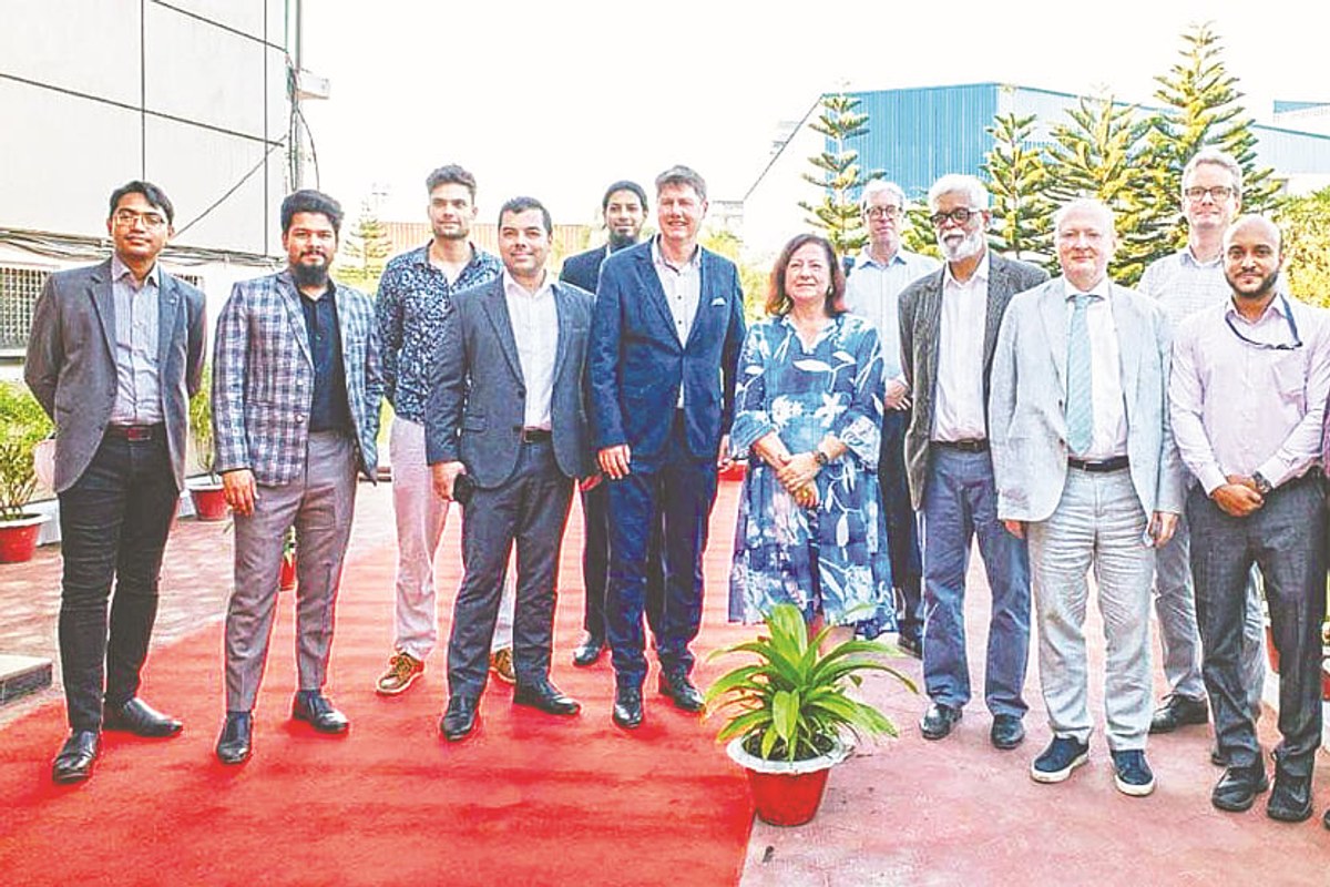 আবুল খায়ের স্টিলের কারখানায় জার্মানির ভাইস মিনিস্টার