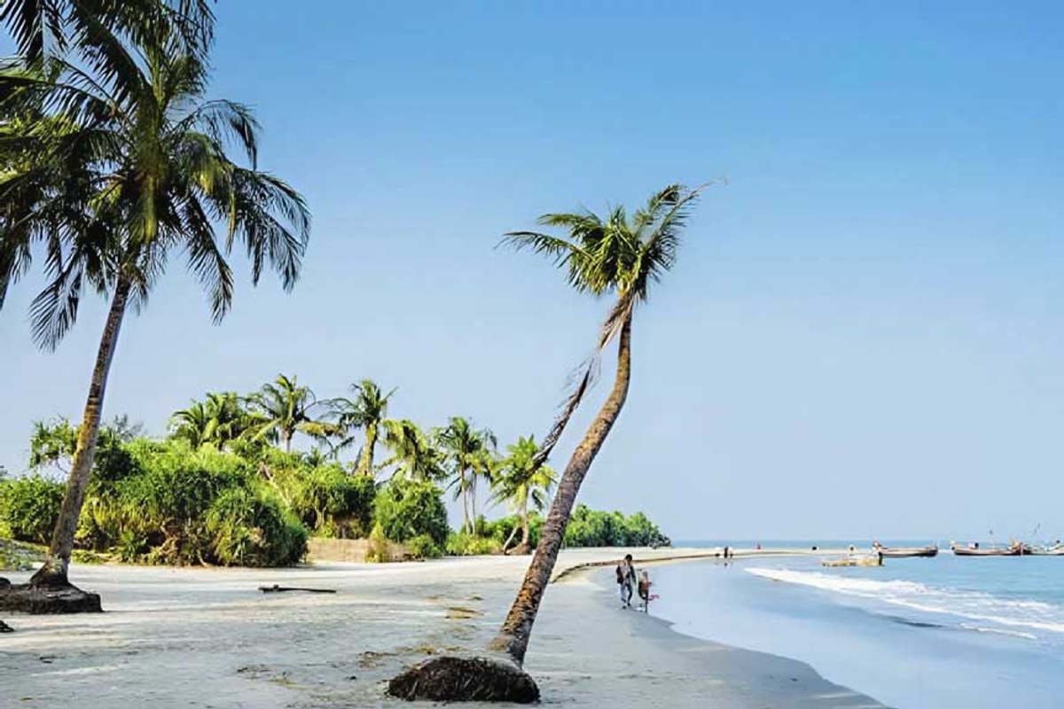 সেন্ট মার্টিনে জাহাজ চলবে কবে, জানা গেল যা