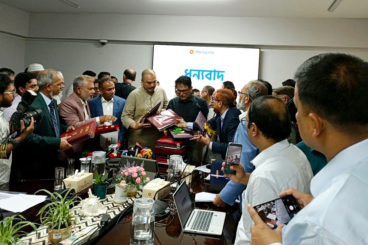 এক মাসের মধ্যে ফের পরীক্ষা দিতে পারবে সর্বোচ্চ দুই বিষয়ে অকৃতকার্যরা