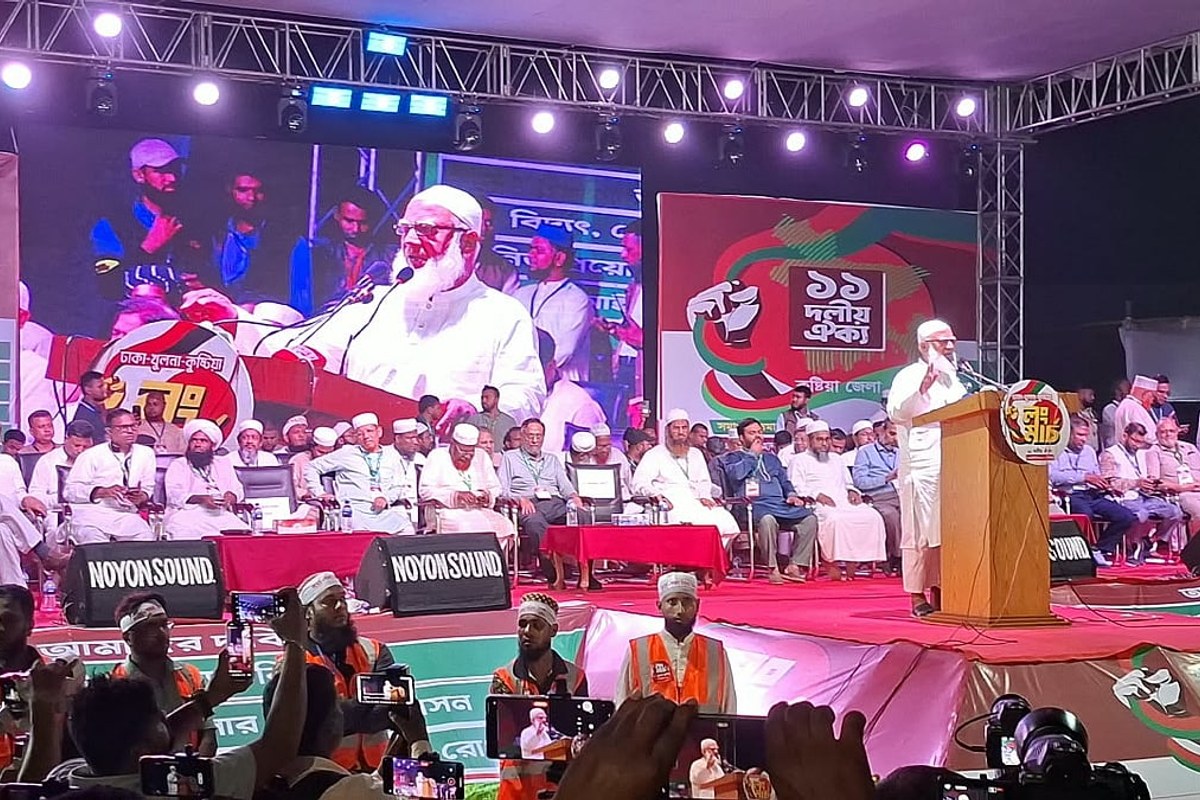 সাত দফা না মানলে এক দফা অনিবার্য হয়ে উঠবে: কুষ্টিয়ায় শফিকুর রহমান