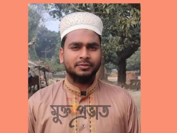 ইমামতি হারিয়ে পলাতক হুজুর 