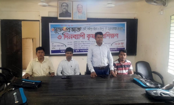 হাতিয়ায় ৩ দিন ব্যাপী কৃষক প্রশিক্ষণ সম্পন্ন 