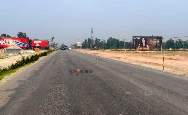 চাপ নেই যানবাহনের,ফাঁকা সিরাজগঞ্জের মহাসড়ক