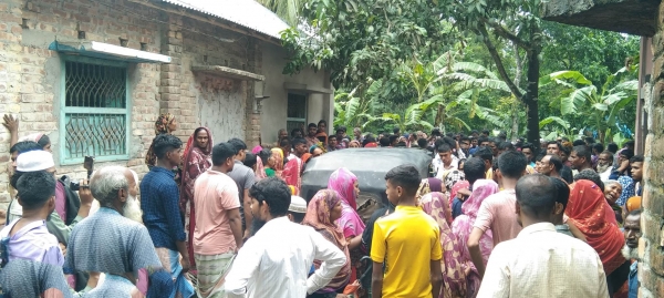 বদলগাছীতে স্ত্রীকে হত্যার দায়ে স্বামী আটক