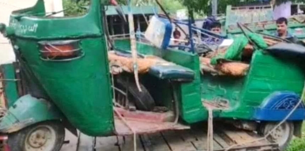 পেকুয়ায় বাস-সিএনজি মুখোমুখি সংঘর্ষে দুইজনের মৃত্যু