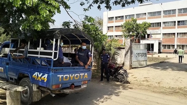 বান্দরবানে গোলাগুলিতে আটজনের মৃত্যু